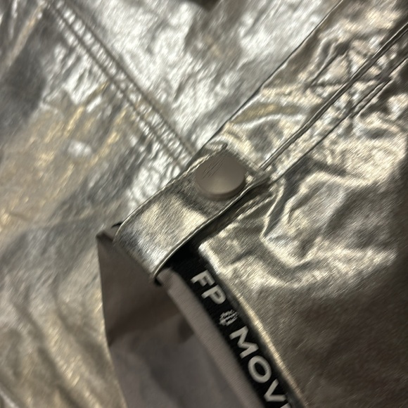 NWOT FP Movement Mesmerize Me Shine Pants - Picture 11 of 12